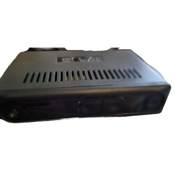 RCA Digital Converter Box ATSC DTA800B1 With REMOTE - Picture 8 of 11